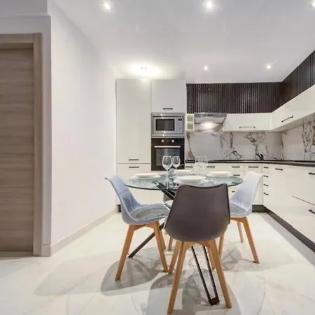 Gzr061-luxury 2br Gzira